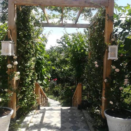 Hotel My Garden Tbilisi Esterno foto